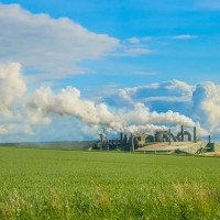 Un informe analiza los retos sociales de la transición hacia energías limpias en Iberoamérica y España. Fuente: Pixabay