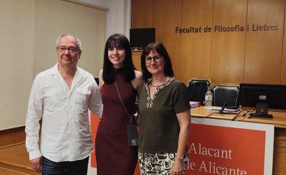 Patricia Carina Sánchez García defiende su Tesis «Formas de aprender árabe en España entre los siglos XV y XVII», dirigida por Fernando Rodríguez Mediano (ILC) y Eva Lapiedra Gutiérrez (UA)
